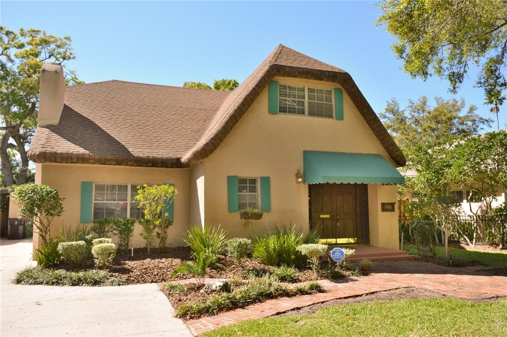 803 S WOODLYN DRIVE TAMPA, FL 33609