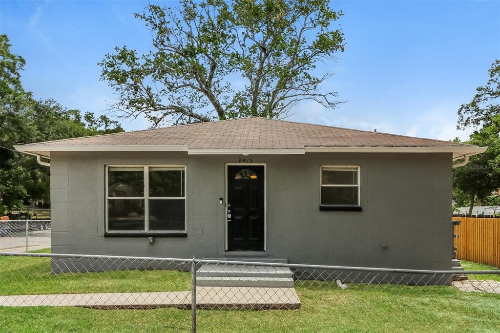 8415 N 10TH STREET TAMPA, FL 33604