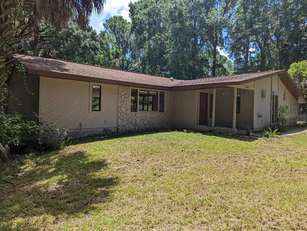 10442 CARLIN DRIVE BROOKSVILLE, FL 34601