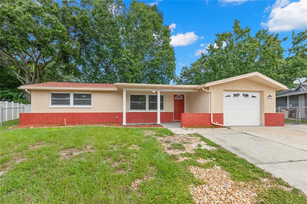 3827 MYNABIRD DRIVE