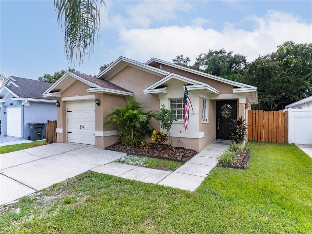 1821 COYOTE PLACE BRANDON, FL 33511