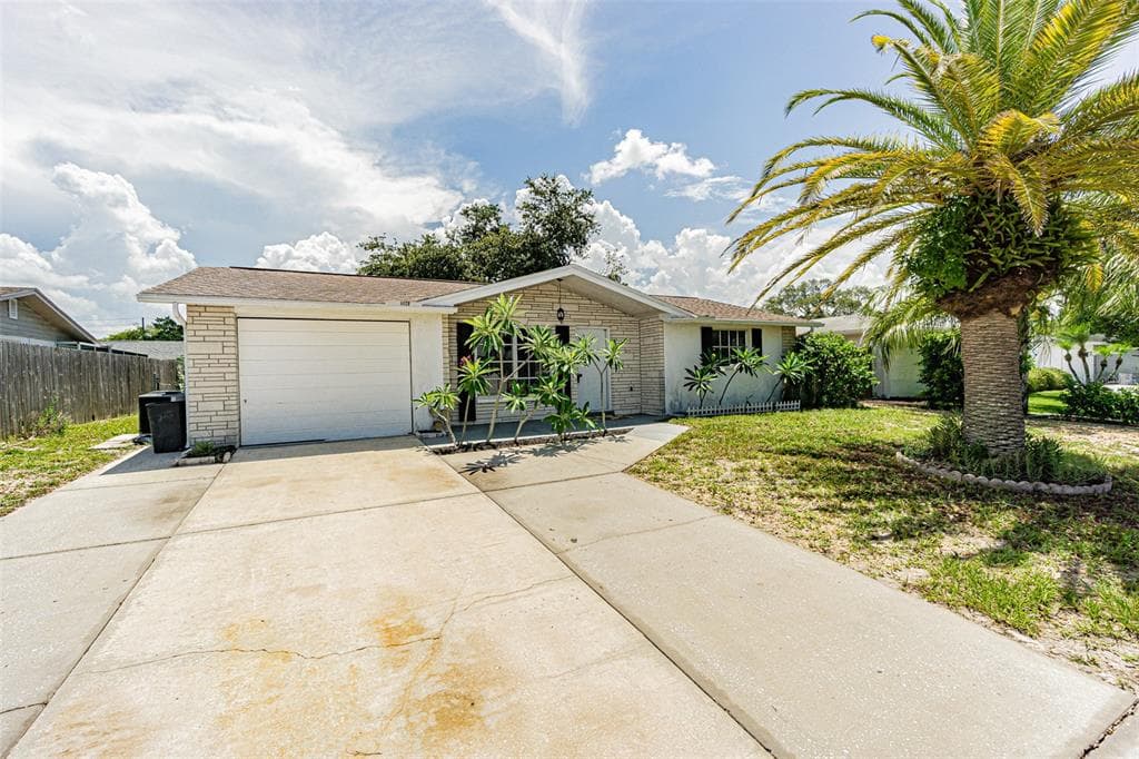 11120 WHITE OAK LANE PORT RICHEY, FL 34668