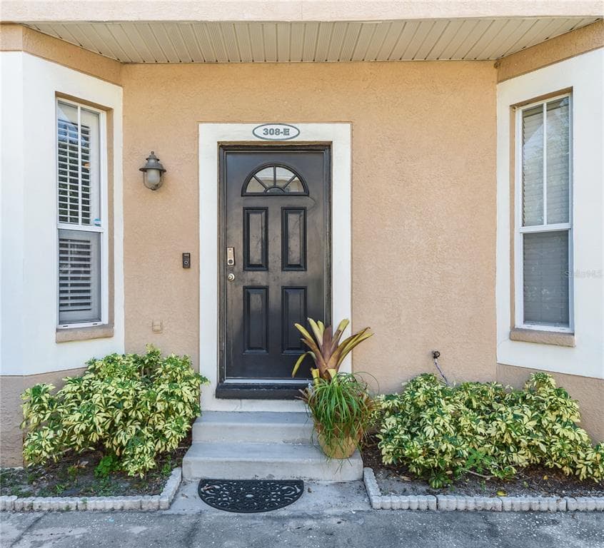 308 S DELAWARE AVENUE UNIT E TAMPA, FL 33606