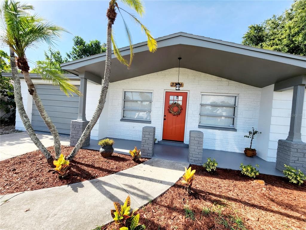 3701 HARVARD DRIVE HOLIDAY, FL 34691