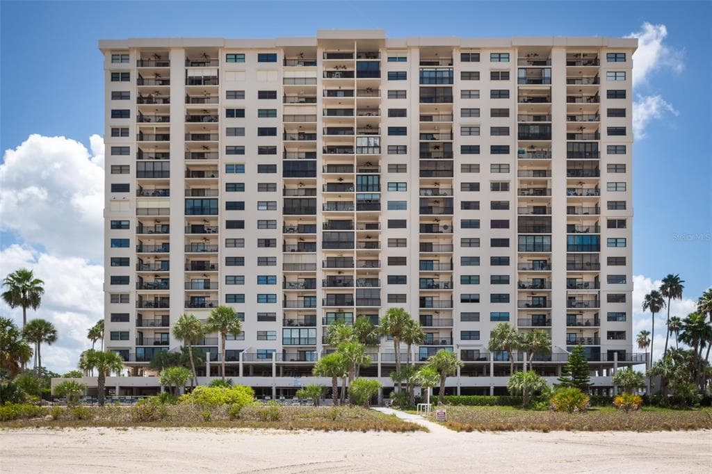 1270 GULF BOULEVARD UNIT 401