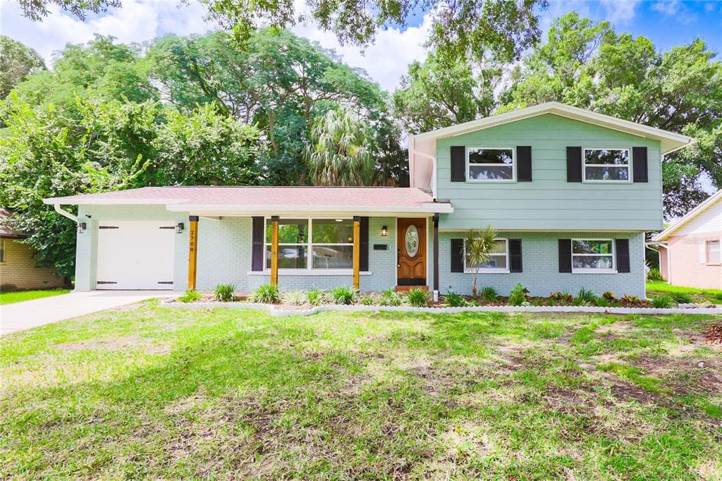 7708 W ELM STREET TAMPA, FL 33615