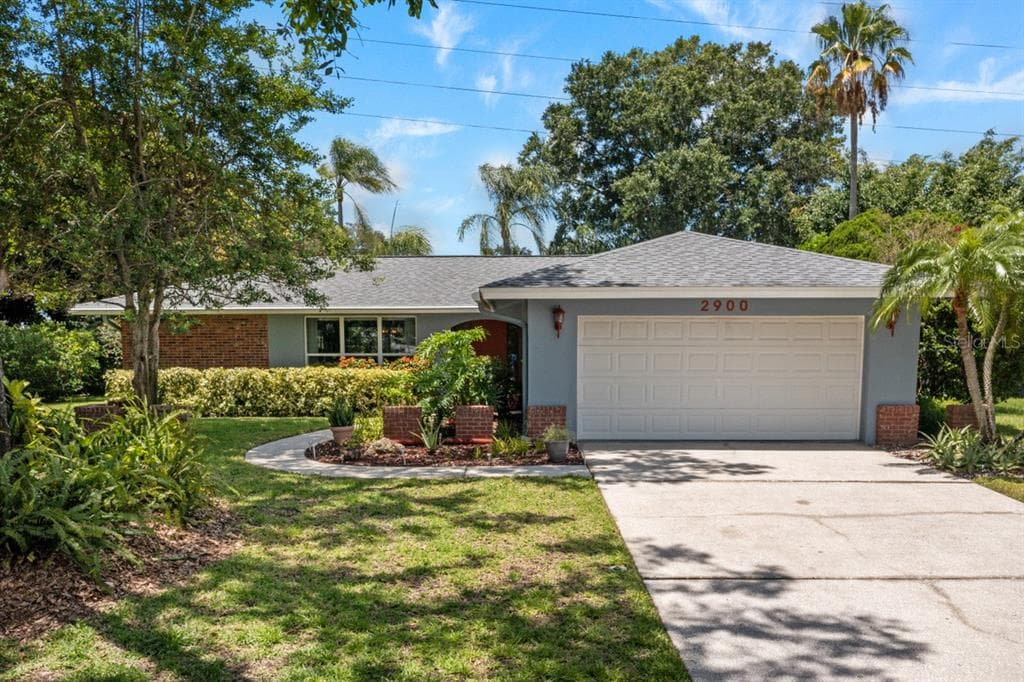 2900 CLUBHOUSE DRIVE W CLEARWATER, FL 33761