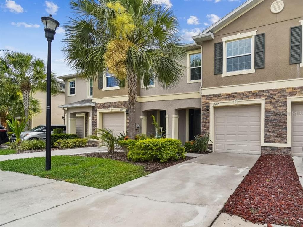 12617 LEXINGTON RIDGE STREET RIVERVIEW, FL 33578