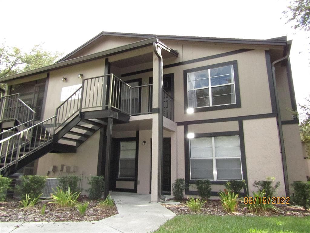 4034 DREAM OAK PLACE UNIT 103 TAMPA, FL 33613