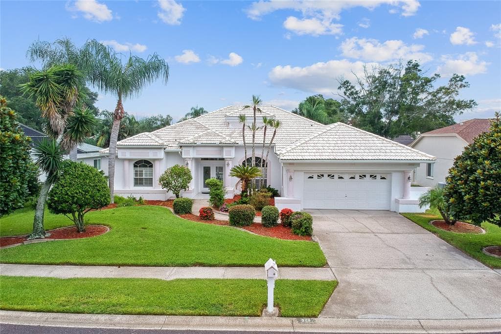529 BELTED KINGFISHER DRIVE N PALM HARBOR, FL 34683