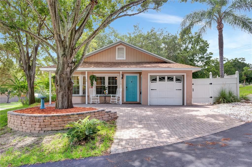 3724 ALBION COURT PALM HARBOR, FL 34684