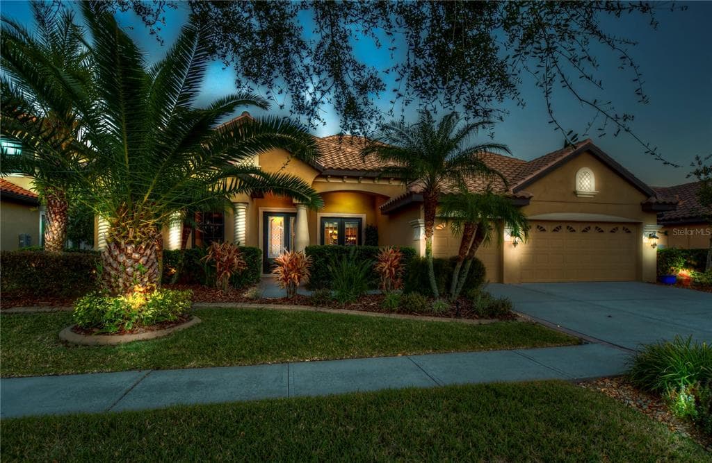 20023 PERGOLA BEND LANE TAMPA, FL 33647