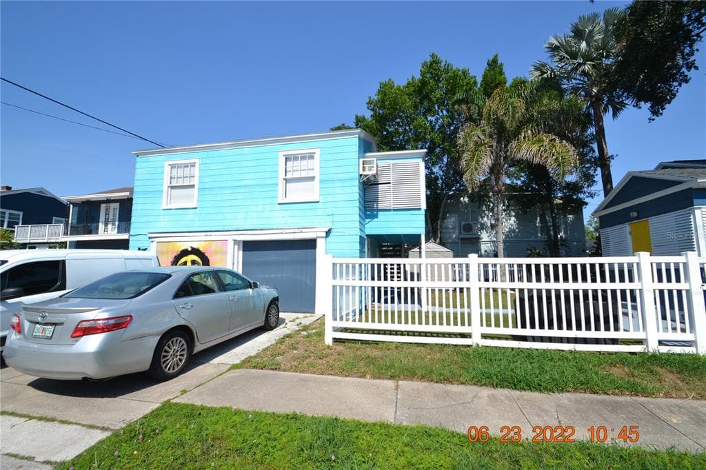 2200 7TH AVENUE N ST PETERSBURG, FL 33713