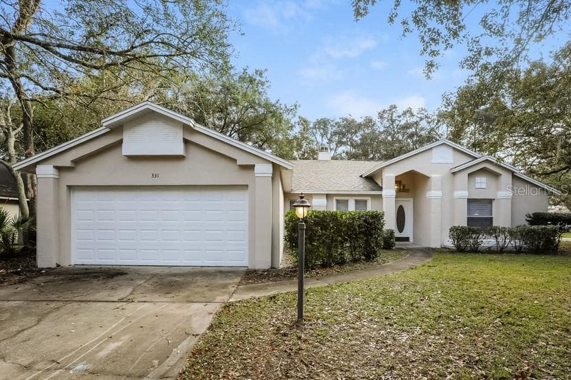 331 FALLING LEAF WAY CASSELBERRY, FL 32707