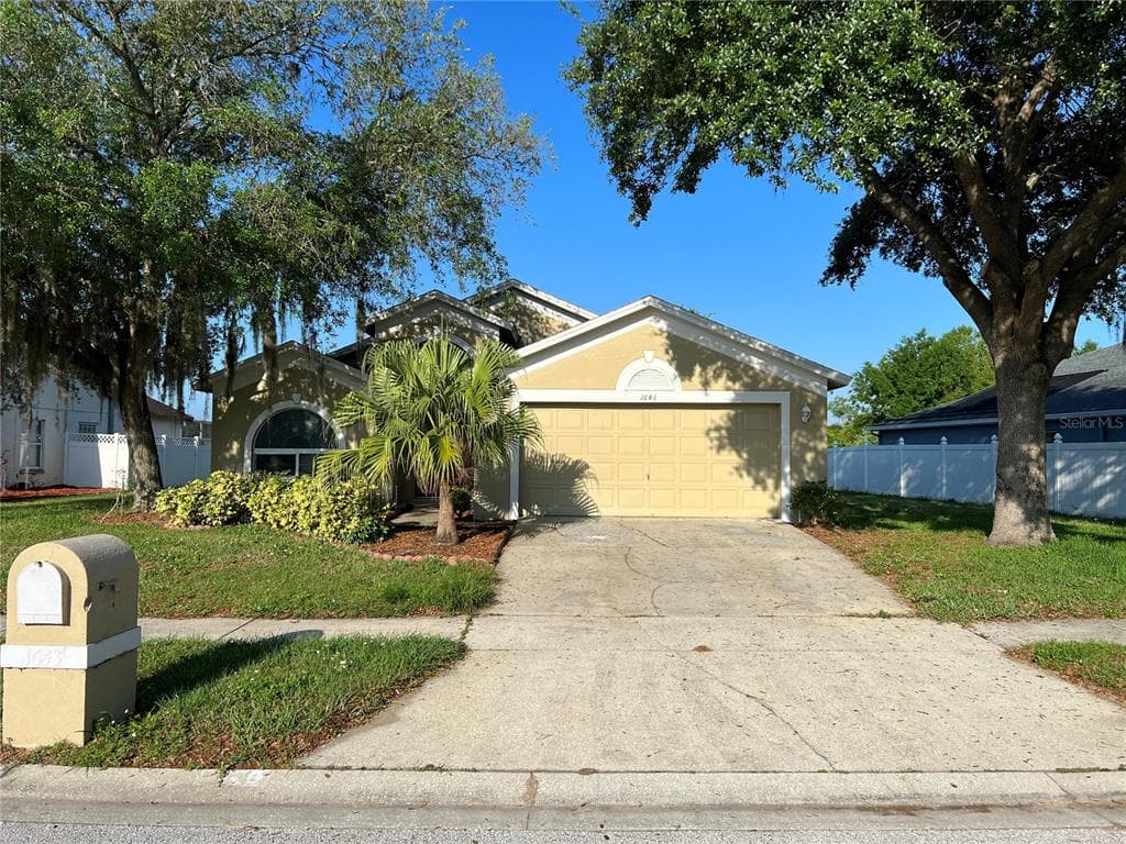 1643 AUDUBON TRAIL LUTZ, FL 33549