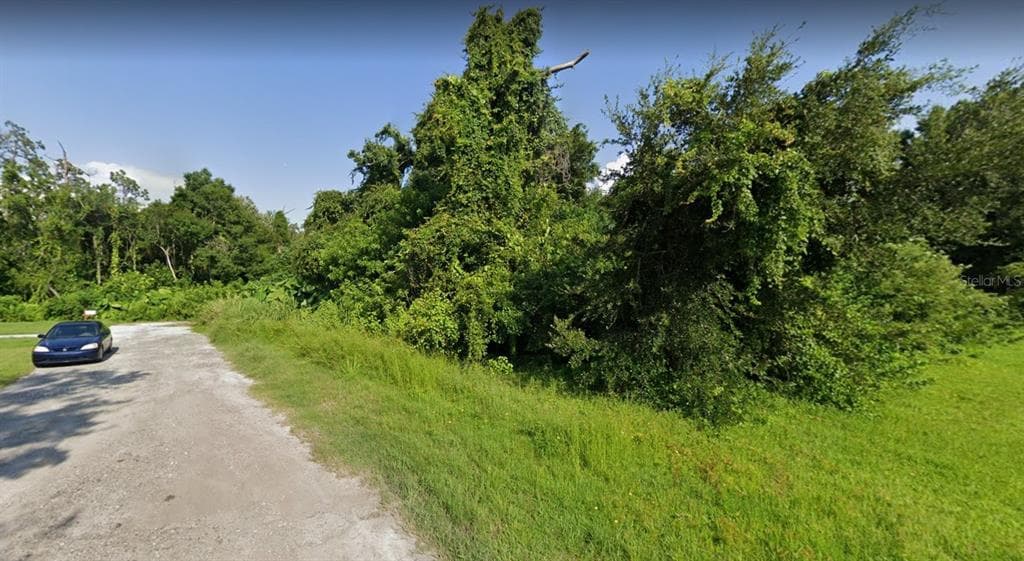 2046 19TH AVENUE SW LARGO, FL 33774