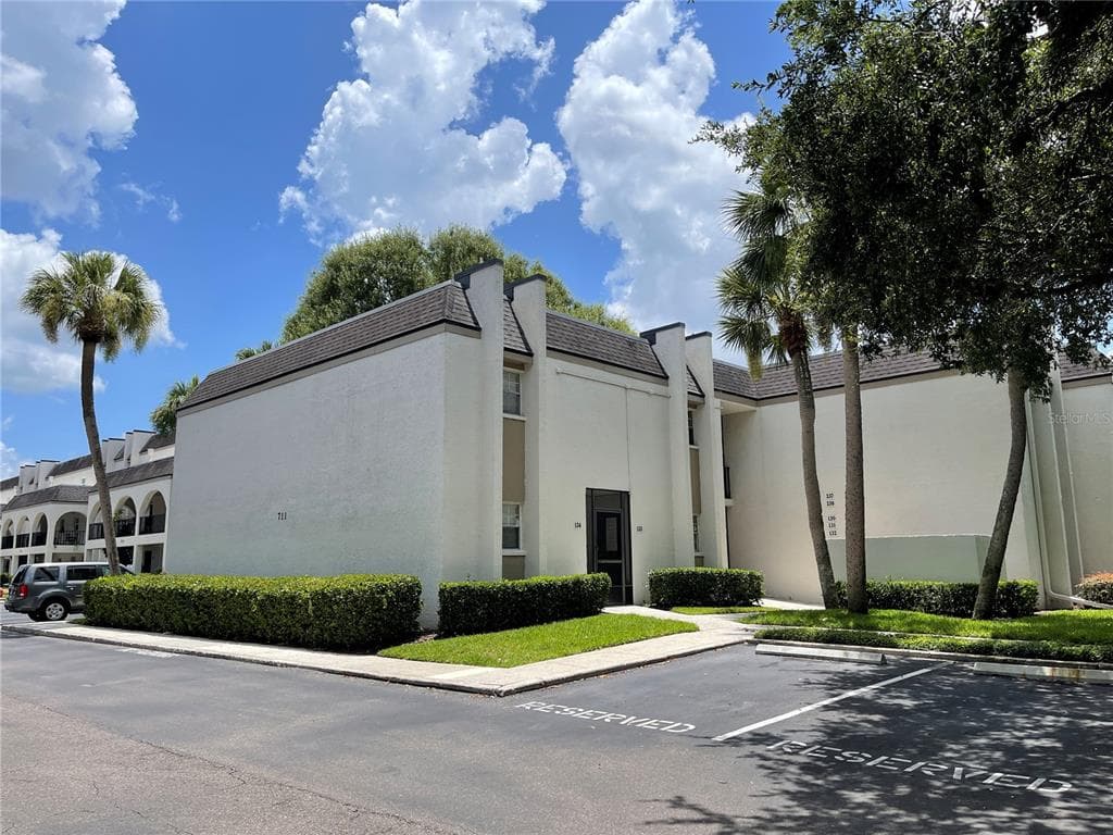 711 RUSSELL LANE UNIT 134 BRANDON, FL 33510