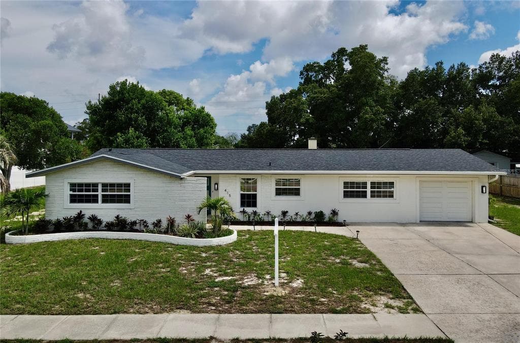 415 7TH AVENUE SW LARGO, FL 33770