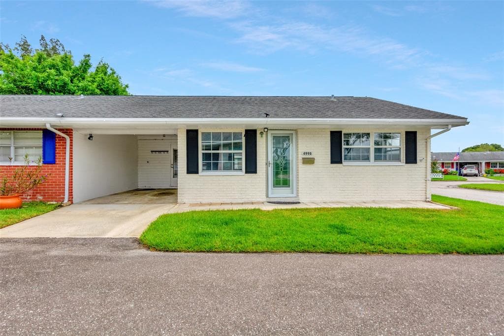 4998 JONQUIL PLACE PINELLAS PARK, FL 33782