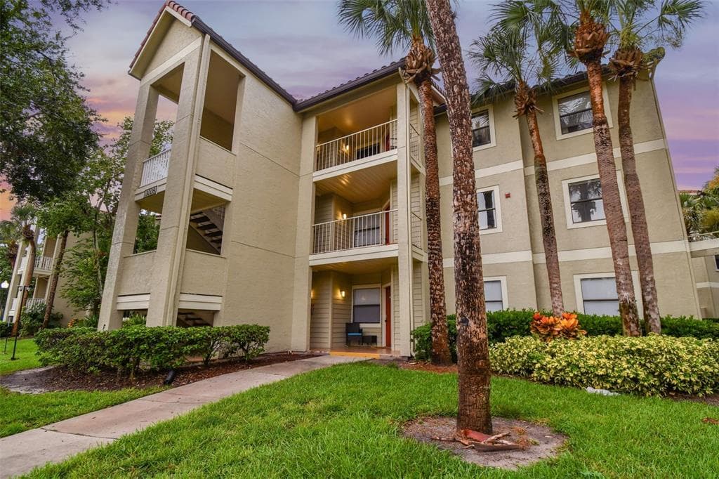 3008 PARKWAY BOULEVARD UNIT 207 KISSIMMEE, FL 34747