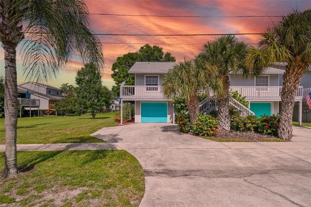 3430 DE SOTO BOULEVARD PALM HARBOR, FL 34683