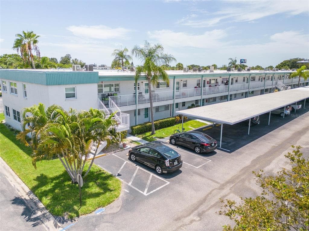 5286 81ST STREET N UNIT 19