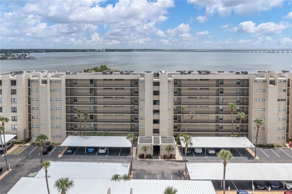 2617 COVE CAY DRIVE UNIT 504 CLEARWATER, FL 33760