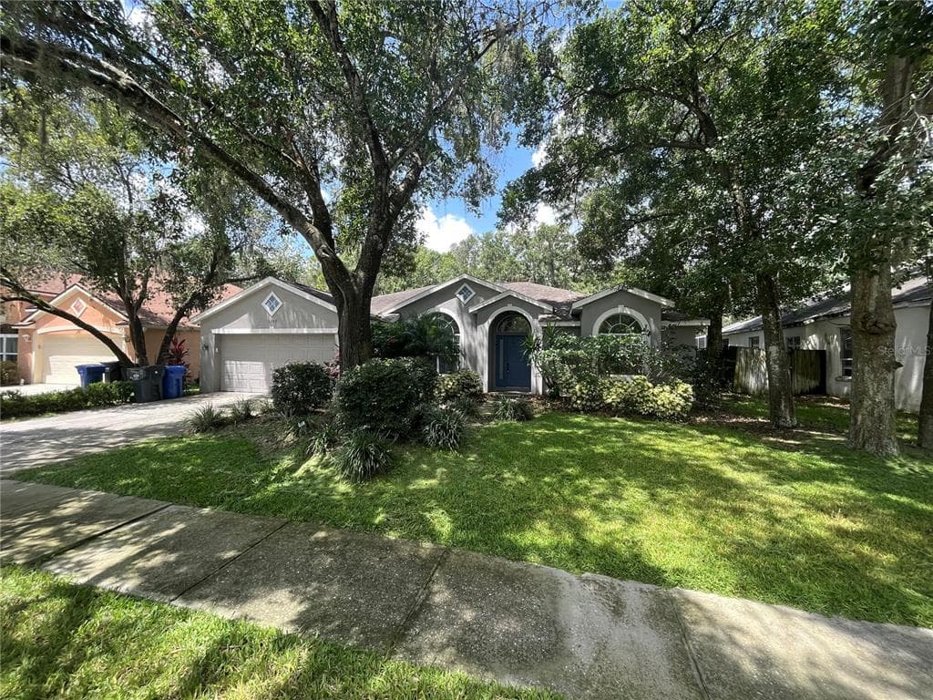 3739 HOLLOW WOOD DRIVE VALRICO, FL 33596