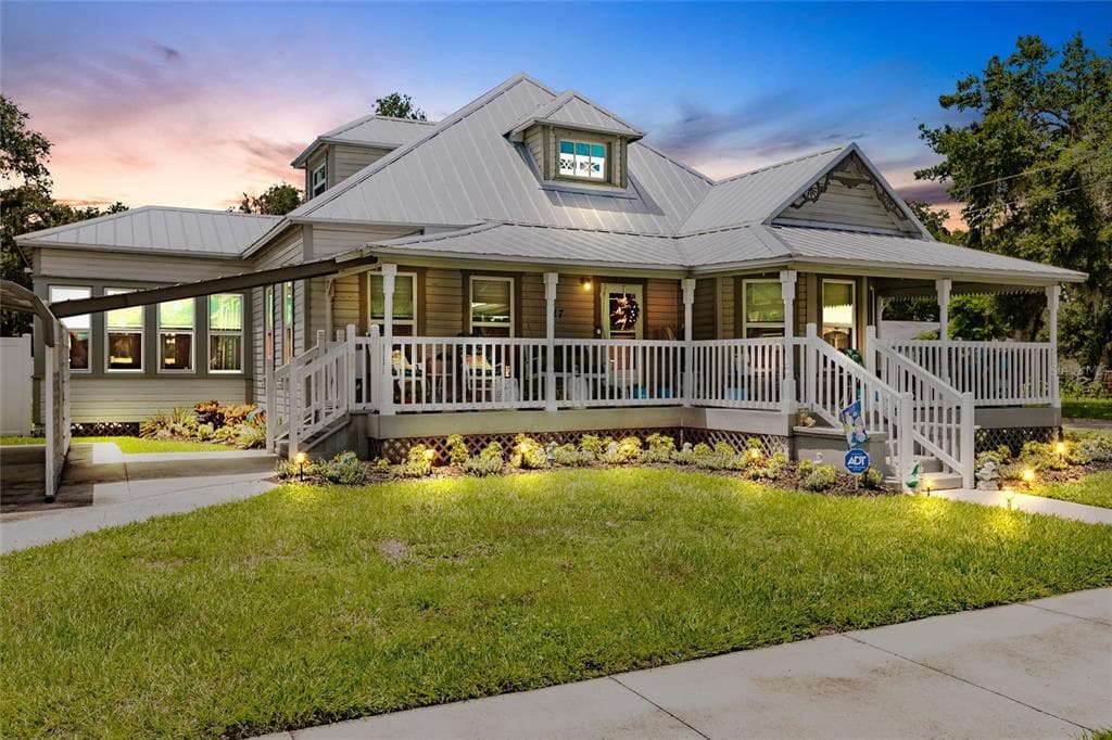 127 5TH STREET W ZOLFO SPRINGS, FL 33890