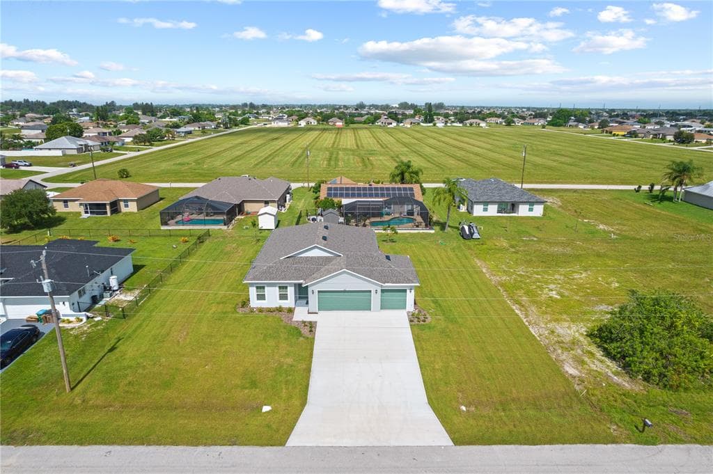 2112 NE 4TH PLACE CAPE CORAL, FL 33909