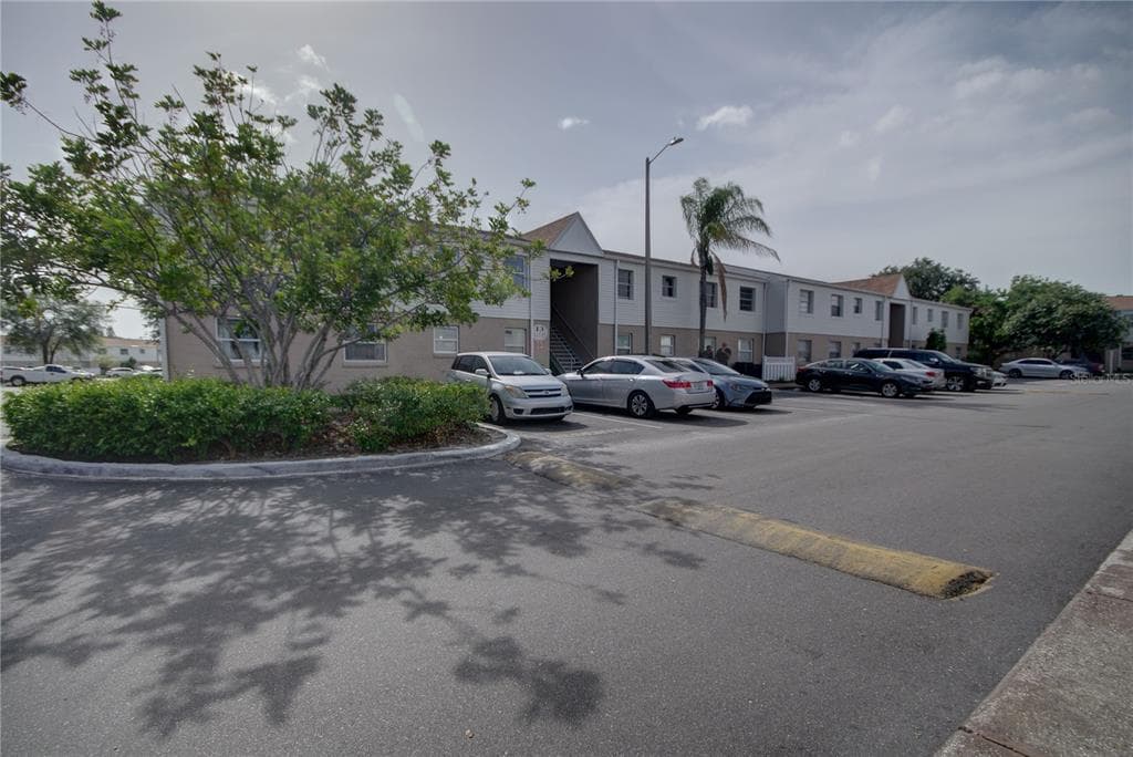7210 N MANHATTAN AVENUE UNIT 1311 TAMPA, FL 33614