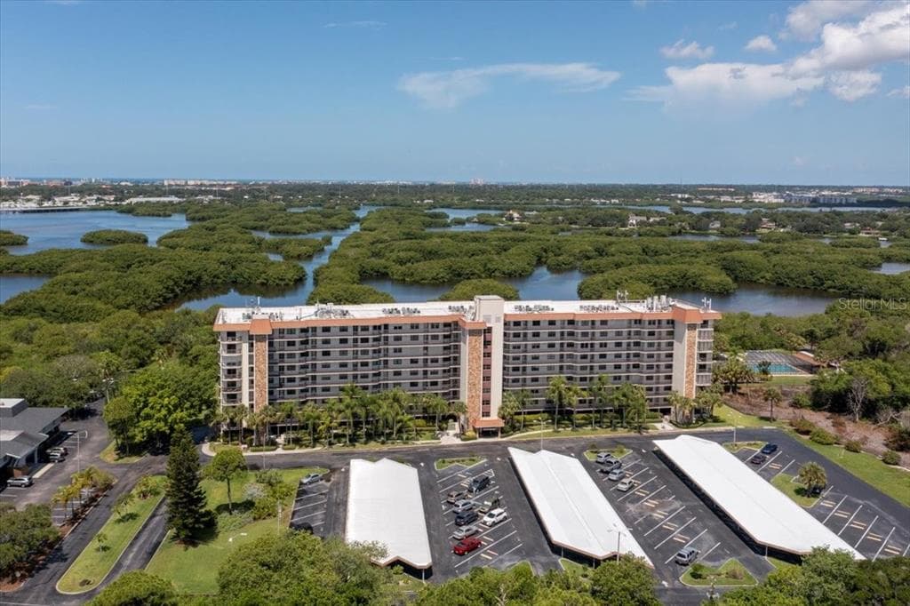 5400 PARK STREET N UNIT 604 ST PETERSBURG, FL 33709