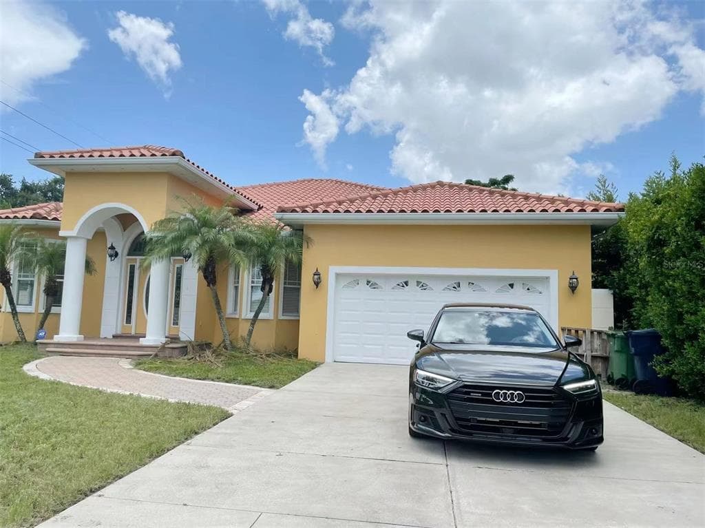 3515 W SEVILLA STREETS TAMPA, FL 33629
