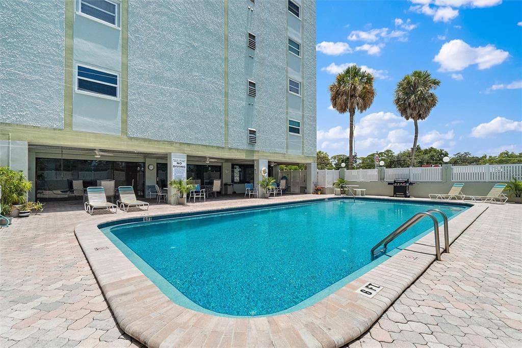 7321 CENTRAL AVENUE UNIT 509 ST PETERSBURG, FL 33710