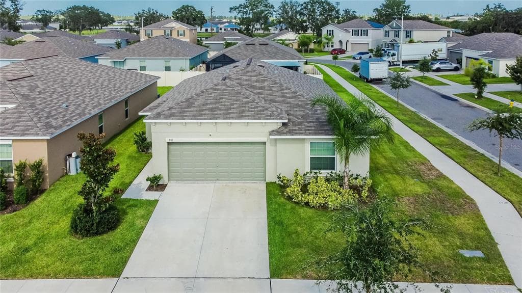 901 ZONE TAILED HAWK PLACE RUSKIN, FL 33570