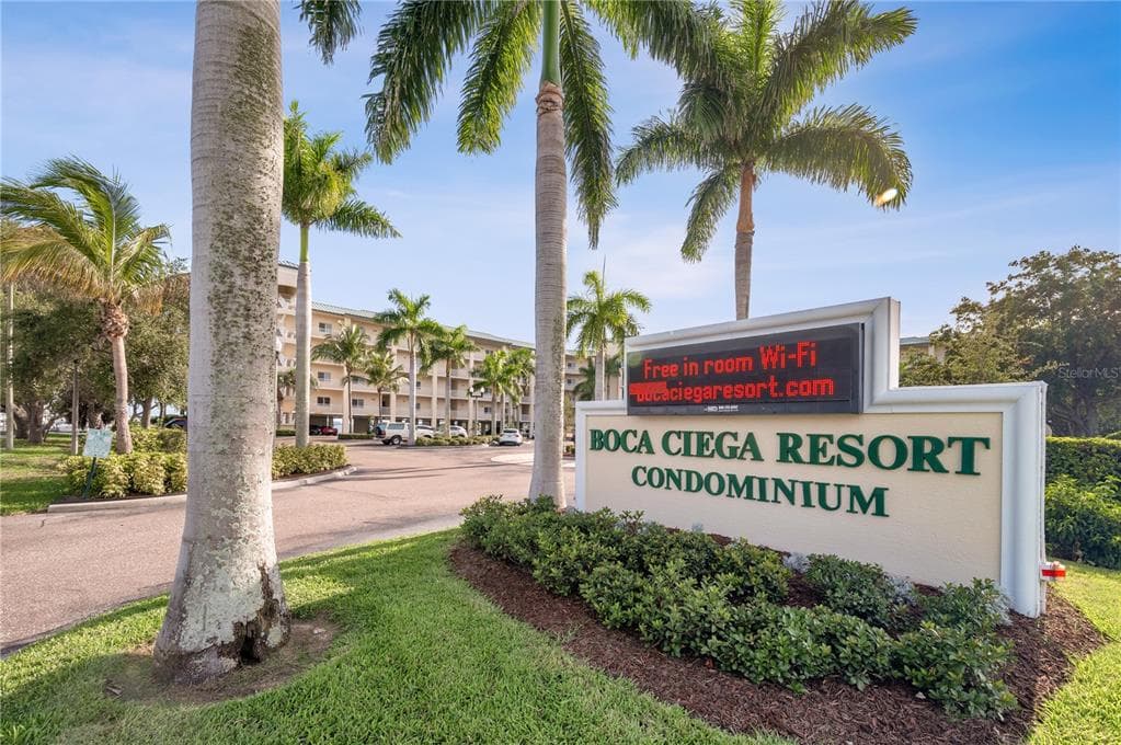 8800 BAY PINES BOULEVARD UNIT 219 ST PETERSBURG, FL 33709