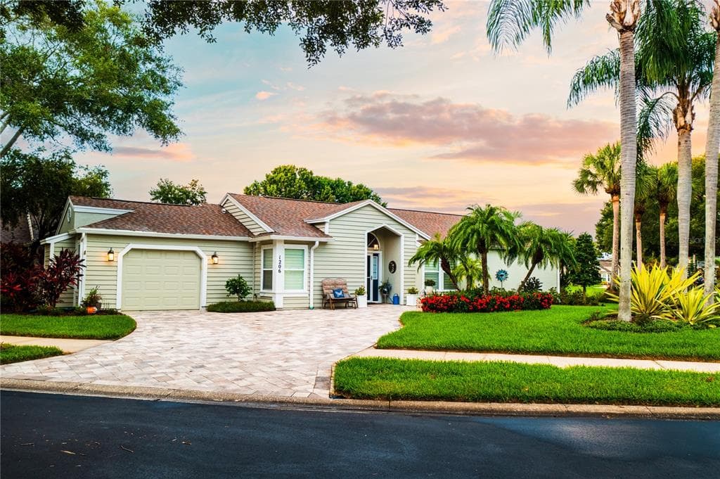 1206 GEORGETOWN DRIVE SAFETY HARBOR, FL 34695