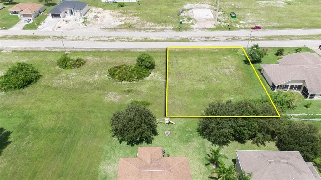 2427 SANTA BARBARA BOULEVARD N CAPE CORAL, FL 33993