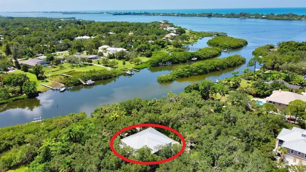 1634 BAYSHORE DRIVE ENGLEWOOD, FL 34223