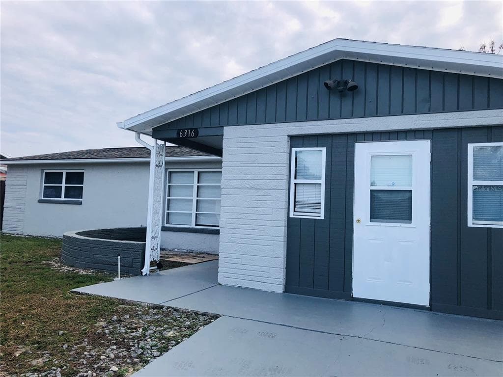 6316 BONAIRE AVENUE NEW PORT RICHEY, FL 34653