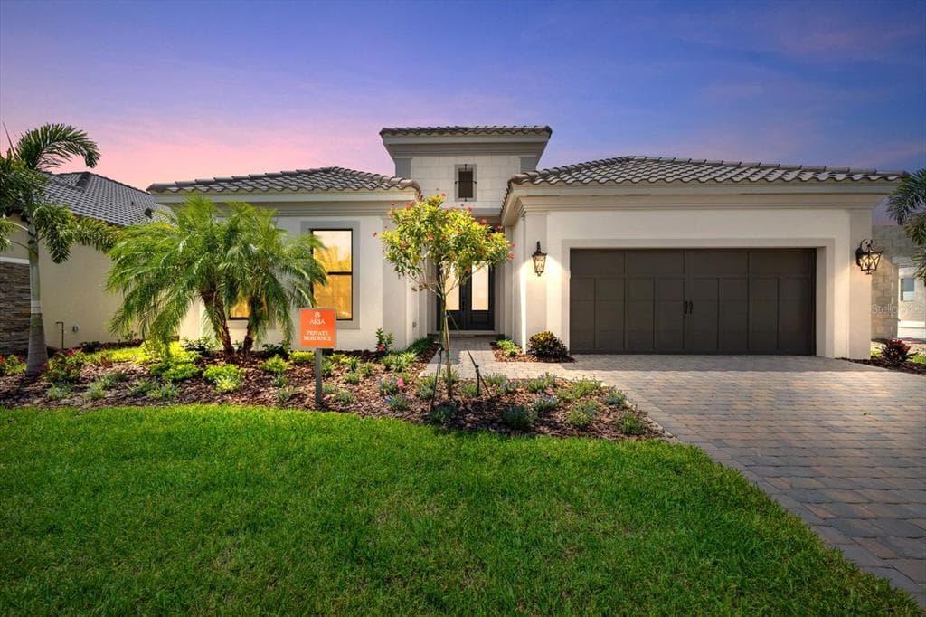 216 CORELLI DRIVE