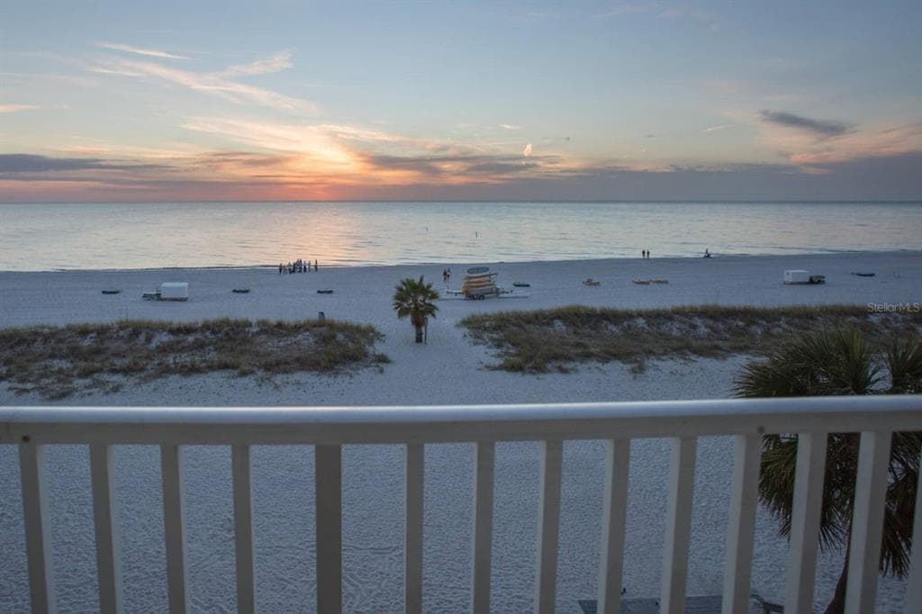 9980 GULF BOULEVARD UNIT 413 TREASURE ISLAND, FL 33706