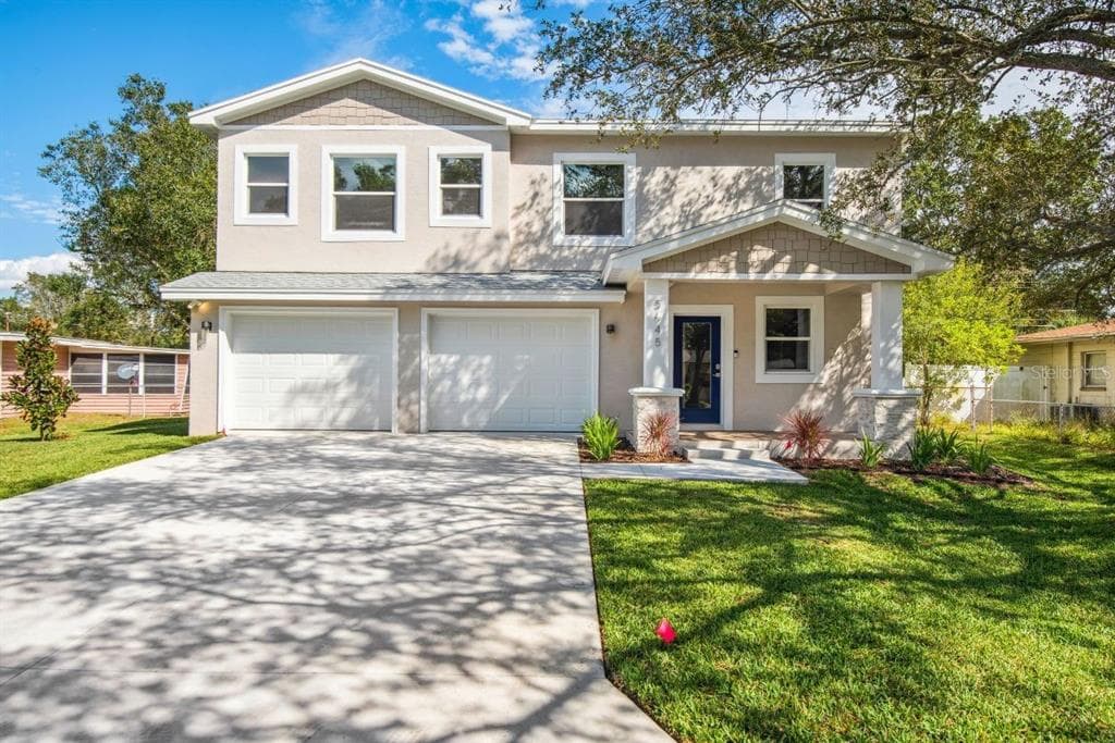 5645 PERSHING STREET NE ST PETERSBURG, FL 33703