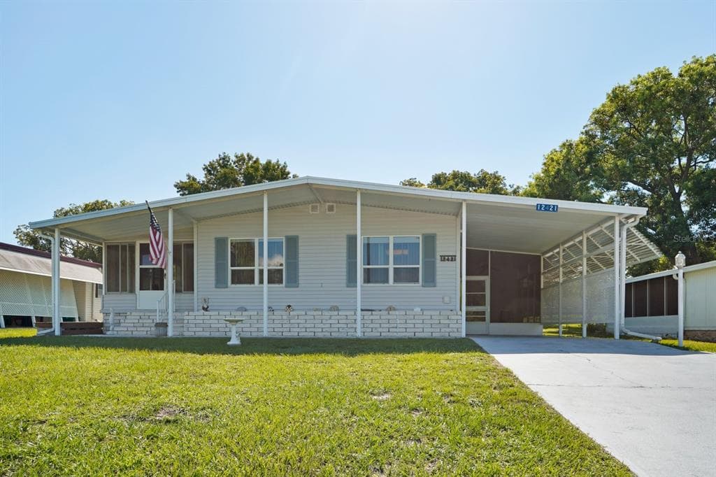 12421 HARKER STREET BROOKSVILLE, FL 34613