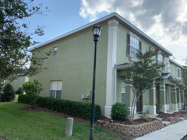 8523 GABLEBEND WAY TAMPA, FL 33647