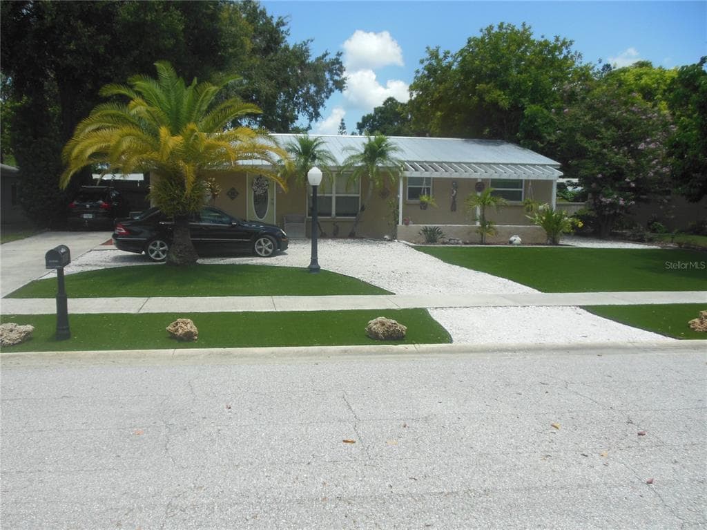 3614 29TH AVENUE W BRADENTON, FL 34205