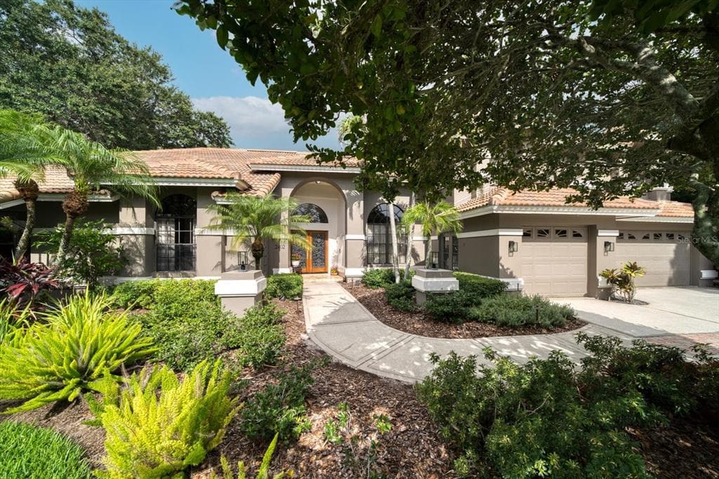 2402 HAMPTON LANE W SAFETY HARBOR, FL 34695