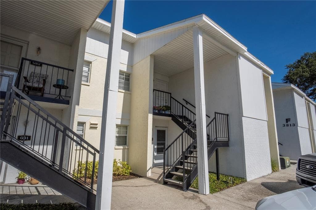 3815 N OAK DRIVE UNIT G71 TAMPA, FL 33611