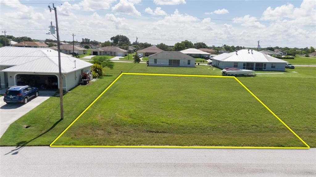 2021 NE 7TH PLACE CAPE CORAL, FL 33909