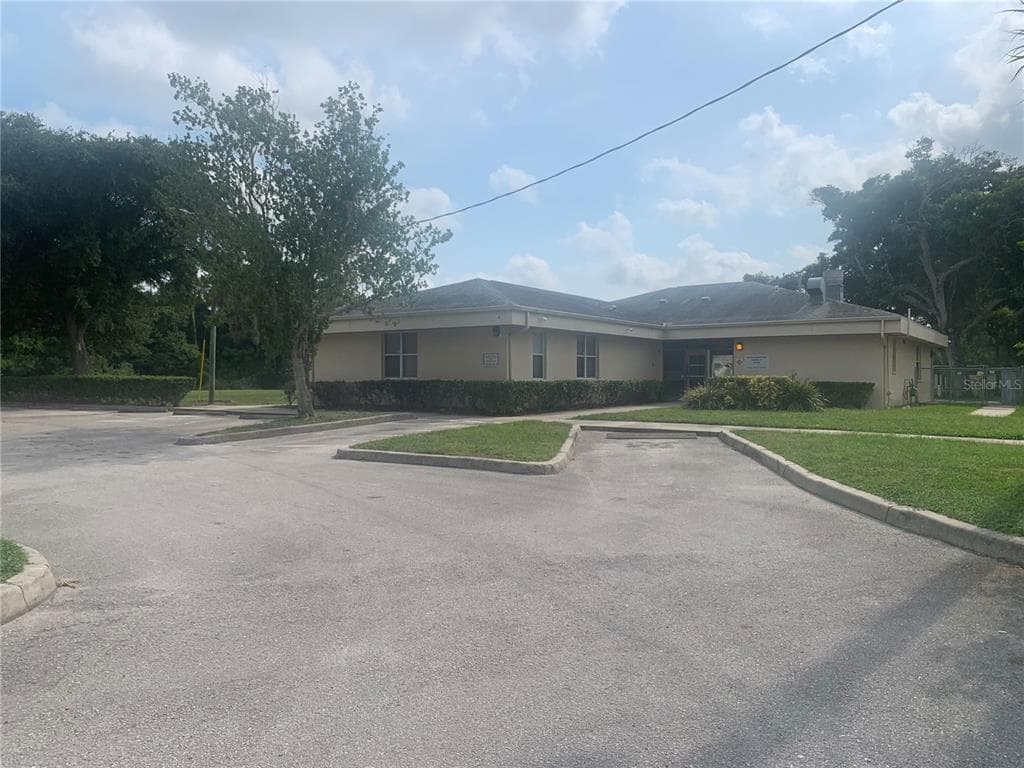 2800 26TH AVENUE S ST PETERSBURG, FL 33712